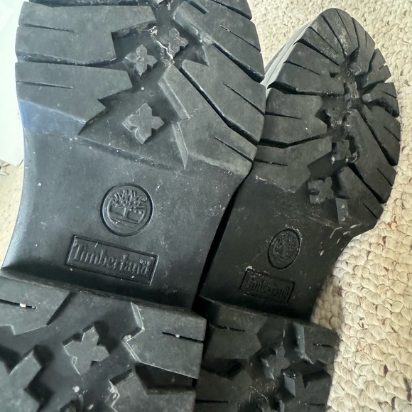 Women’s Timberland black boots leather size 8.5 - Picture 2 of 4